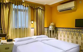 Happy Family Hotel